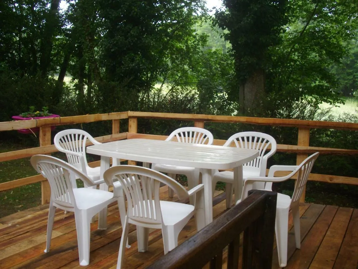 Les Chalets D'Alzen  Alzen